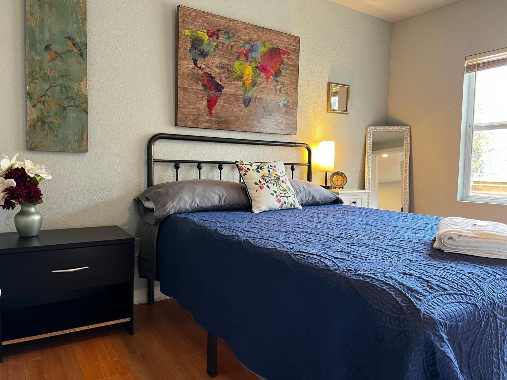 Boho Bliss- Cozy Private Room 2 Miles From Alamodome! 圣安东尼奥 外观 照片